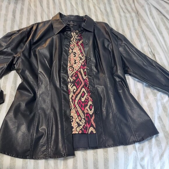 Banana Republic Faux Leather Top - Picture 2 of 2